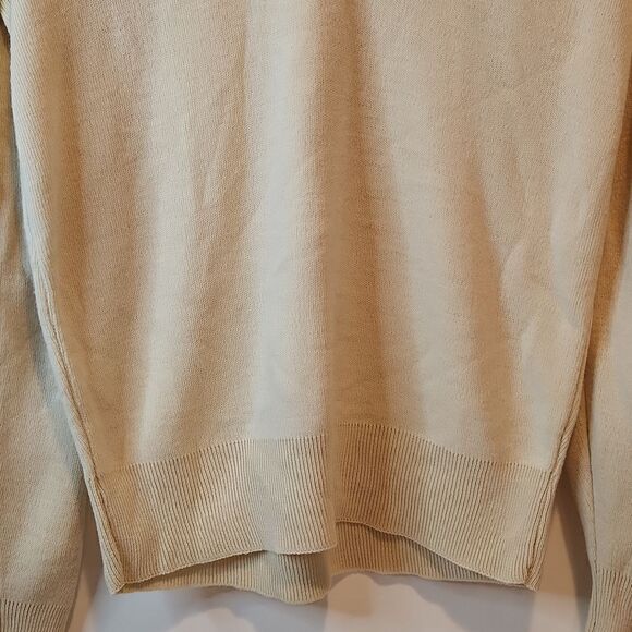 Vintage Robert Bruce Solid Cream V-Neck Pullover Sweater Men's Size Large EUC - Picture 8 of 11
